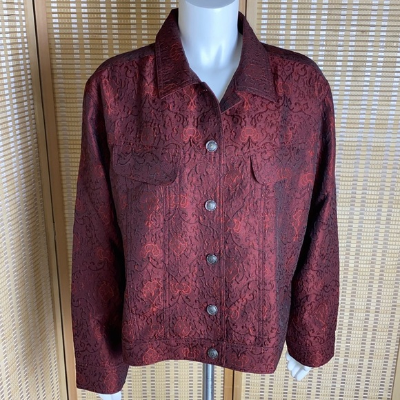 🔷J Jill Red Floral Jacquard Lightweight Jacket Button Up Long Sleeve Size Medium - Picture 2 of 8